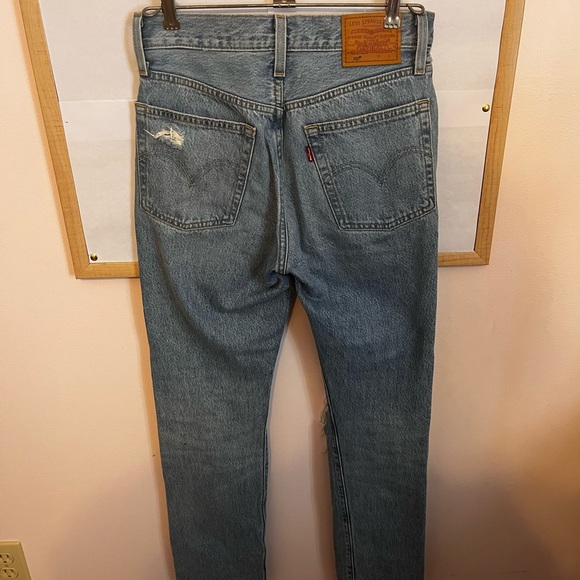 Levi 501 Distressed Women's Jeans. - Picture 3 of 14